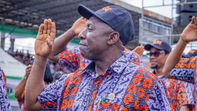 Dedications to service delivery from workers
