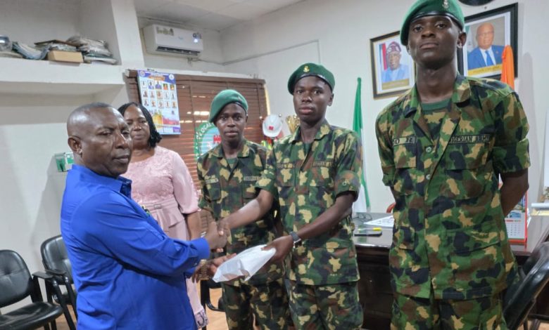 Nsit Atai Chairman receives new army recruits